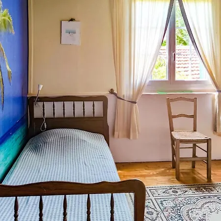 3 Bedroom Awesome In 호텔 3*